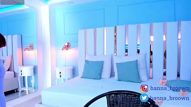 Snapshot of hannaa_brown chatting on 12-17-24, 05:04 hannaa brown online show from 12-17-24, 05:04