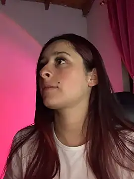 Snapshot of hannaa_brown chatting on 02-11-25, 03:40 hannaa brown online show from 02-11-25, 03:40