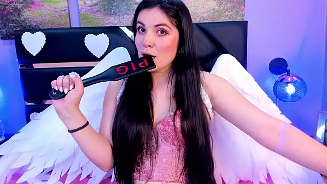 Snapshot of Amara_vega chatting on 02-15-25, 09:27 Amara vega online show from 02-15-25, 09:27