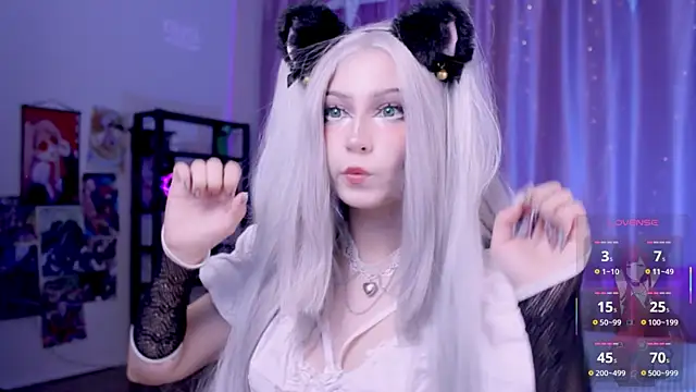 Snapshot of Carolina_Leep chatting on 09-10-25, 04:51 Carolina Leep online show from 09-10-25, 04:51