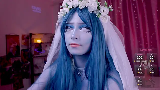 Snapshot of Carolina_Leep chatting on 10-31-25, 01:45 Carolina Leep online show from 10-31-25, 01:45