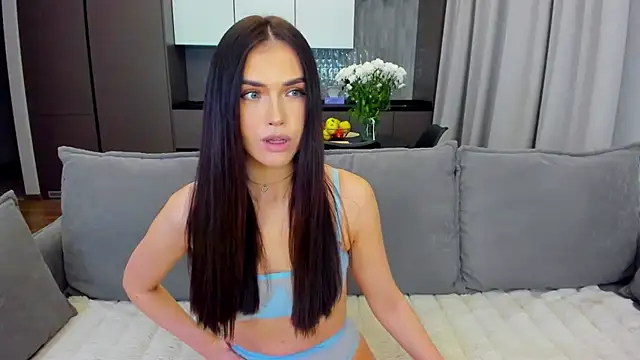 Snapshot of sexyangeloux chatting on 01-13-25, 08:37 sexyangeloux online show from 01-13-25, 08:37