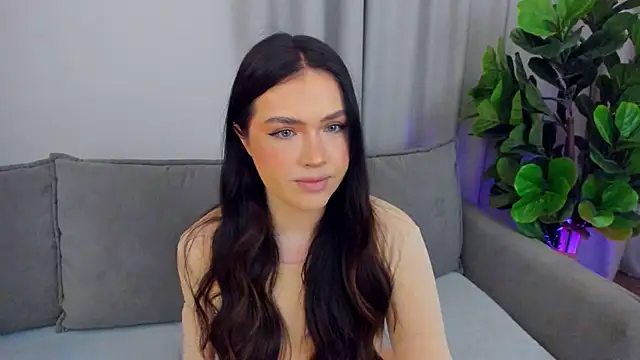 Snapshot of sexyangeloux chatting on 04-26-26, 08:06 sexyangeloux online show from 04-26-26, 08:06