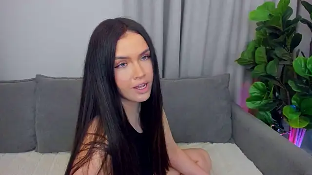 Snapshot of sexyangeloux chatting on 05-21-26, 10:50 sexyangeloux online show from 05-21-26, 10:50