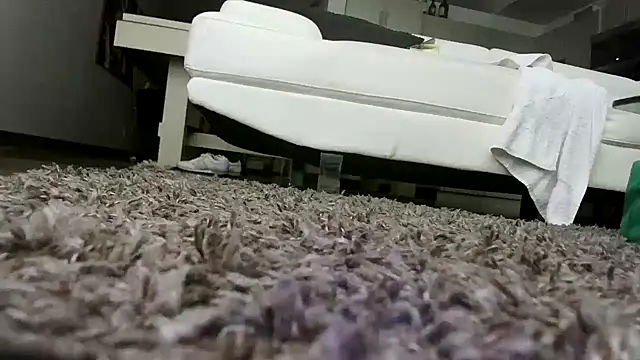 Snapshot of longthicknslick chatting on 02-16-26, 08:05 longthicknslick online show from 02-16-26, 08:05