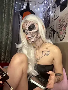 MoonAgnes online show from 02-24-26, 06:39