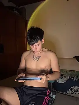 krizia7 online show from 04-02-26, 10:07