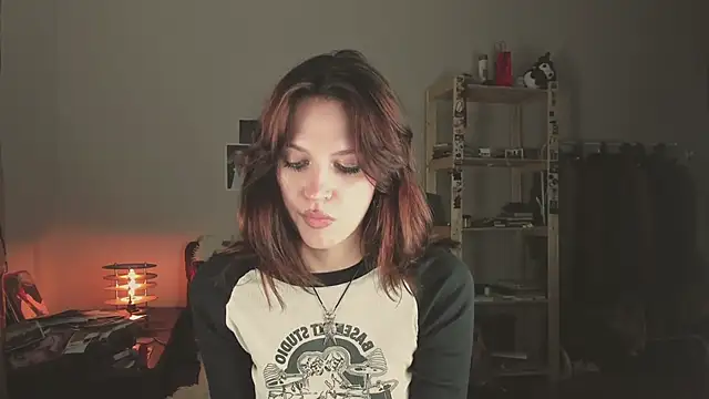 Niky  Jess online show from 05-17-26, 07:54