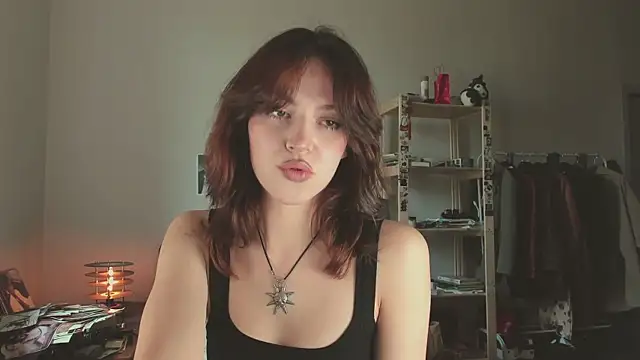 Niky  Jess online show from 05-20-26, 10:54