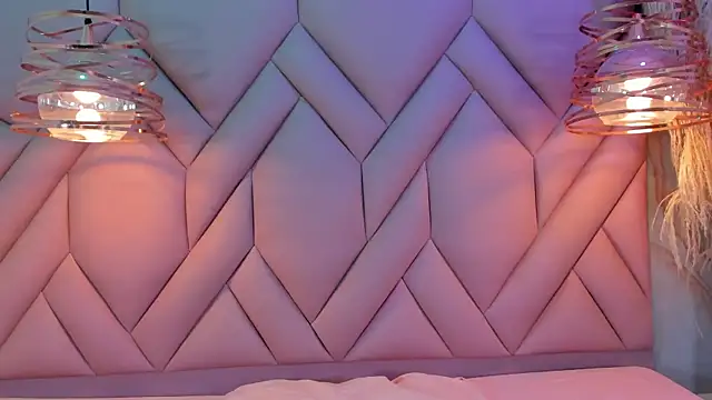 Snapshot of AngelaaCute_ chatting on 01-25-25, 11:55 AngelaaCute online show from 01-25-25, 11:55