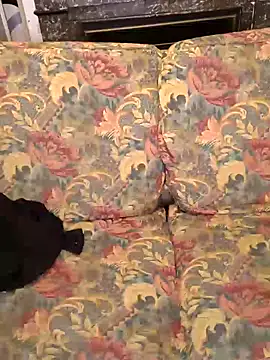 Snapshot of LadyRochester chatting on 01-18-25, 02:14 LadyRochester online show from 01-18-25, 02:14