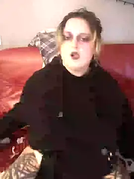 Snapshot of LadyRochester chatting on 01-20-25, 09:43 LadyRochester online show from 01-20-25, 09:43