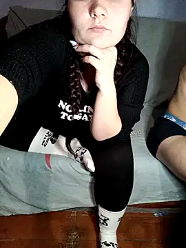 ZeFFirky online show from 12-25-24, 06:09