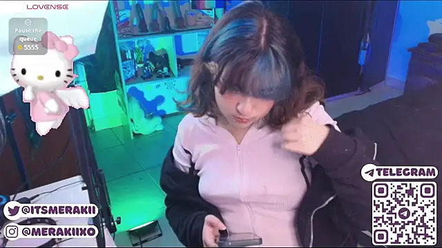 Snapshot of meraki_fraise chatting on 06-17-26, 07:26 meraki fraise online show from 06-17-26, 07:26