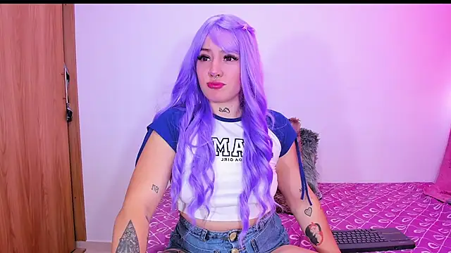 annika taylor online show from 12-11-24, 08:07