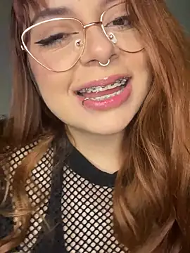 Snapshot of NatyOlson chatting on 03-22-25, 02:48 NatyOlson online show from 03-22-25, 02:48