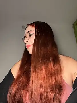 Snapshot of NatyOlson chatting on 11-06-25, 05:19 NatyOlson online show from 11-06-25, 05:19