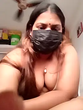 Hotmilfxox online show from 12-28-24, 02:11