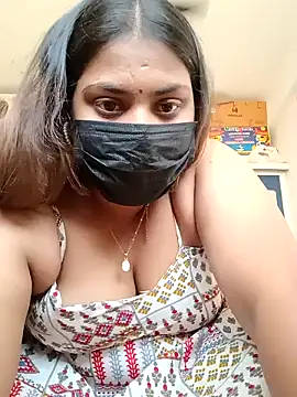 Hotmilfxox online show from 01-06-25, 08:24