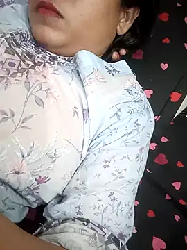 Snapshot of Desi_Best_Anal chatting on 01-22-25, 03:29 Desi Best Anal online show from 01-22-25, 03:29