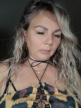 candy queeen online show from 06-06-26, 03:55