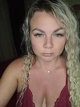 candy queeen online show from 07-30-26, 11:04