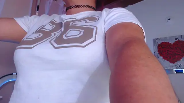Amara Red online show from 07-03-26, 11:27