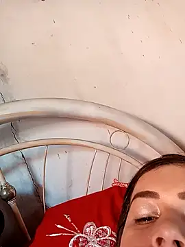 Snapshot of Ceccii chatting on 03-15-25, 07:27 Ceccii online show from 03-15-25, 07:27