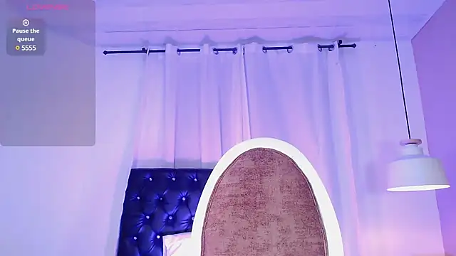 Snapshot of Zoee_babygirl chatting on 12-13-24, 01:22 Zoee babygirl online show from 12-13-24, 01:22