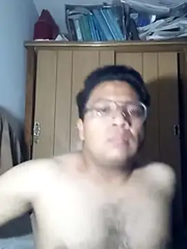 Snapshot of BefittedRadix chatting on 12-15-25, 05:34 BefittedRadix online show from 12-15-25, 05:34