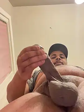 Snapshot of Tahj7 chatting on 12-21-25, 03:13 Tahj7 online show from 12-21-25, 03:13