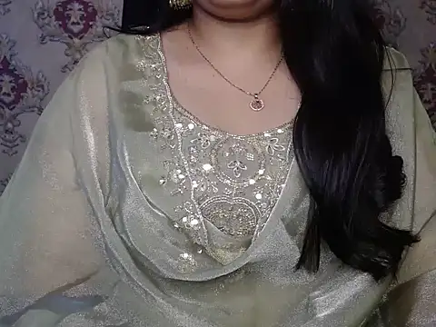 Snapshot of MiniBeast chatting on 03-13-26, 03:51 MiniBeast online show from 03-13-26, 03:51