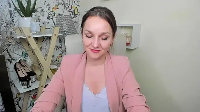 Snapshot of AliciaDesire chatting on 01-21-25, 06:34 AliciaDesire online show from 01-21-25, 06:34