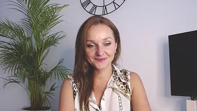 Snapshot of AliciaDesire chatting on 11-03-25, 01:56 AliciaDesire online show from 11-03-25, 01:56