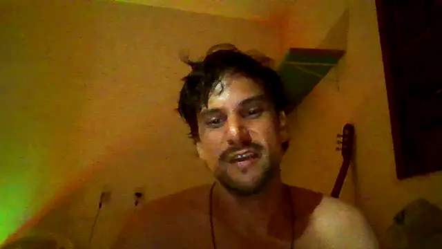 Snapshot of couplemilk chatting on 04-13-26, 04:51 couplemilk online show from 04-13-26, 04:51
