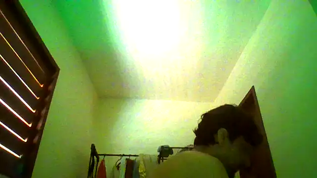 Snapshot of couplemilk chatting on 04-14-26, 11:16 couplemilk online show from 04-14-26, 11:16