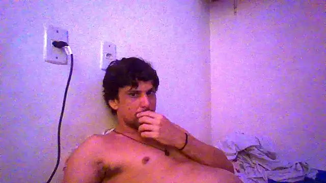 Snapshot of couplemilk chatting on 04-27-26, 10:41 couplemilk online show from 04-27-26, 10:41