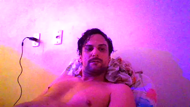 Snapshot of couplemilk chatting on 05-04-26, 01:45 couplemilk online show from 05-04-26, 01:45