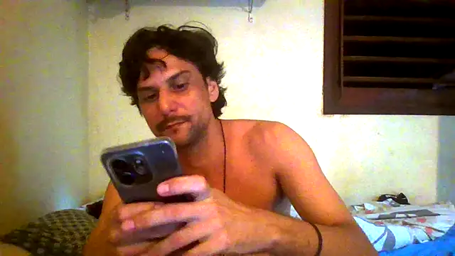 Snapshot of couplemilk chatting on 05-16-26, 10:52 couplemilk online show from 05-16-26, 10:52