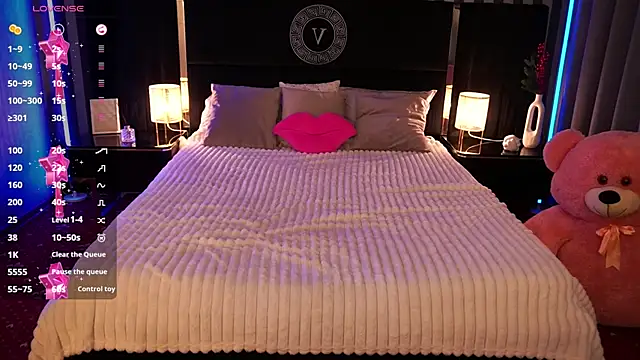 KitnissKiss online show from 01-22-25, 04:34