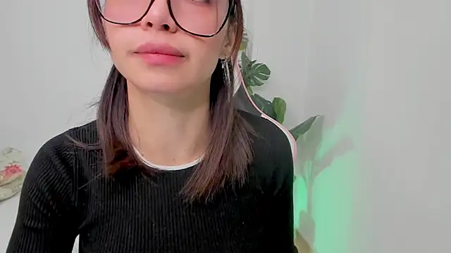 Adriennesexxx online show from 02-05-25, 10:51