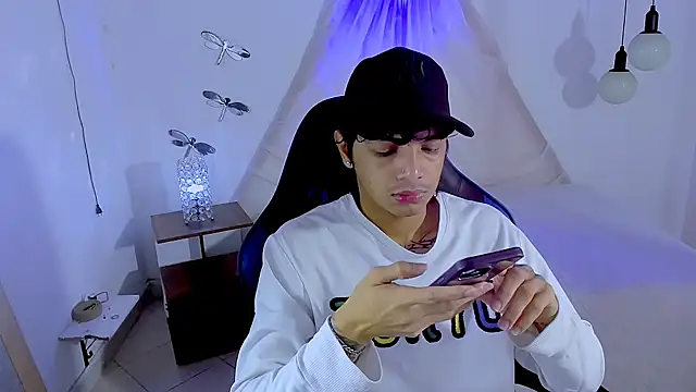 Brand habes online show from 11-07-25, 01:44