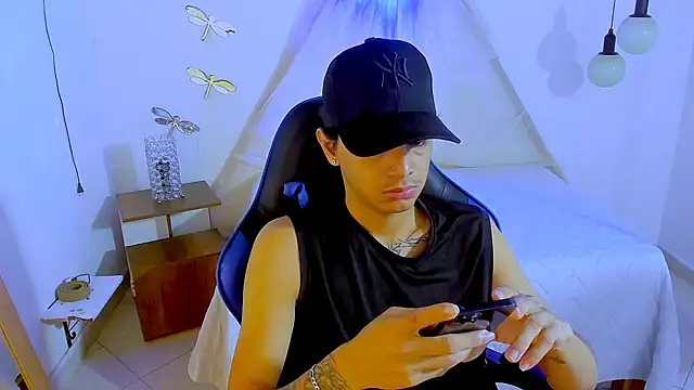 Brand habes online show from 11-15-25, 03:37