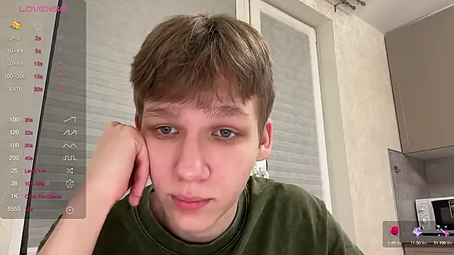 gay boyss online show from 12-13-24, 12:20