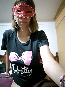 Snapshot of Lunababymylove chatting on 12-26-24, 07:49 Lunababymylove online show from 12-26-24, 07:49