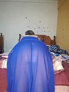 Snapshot of Lunababymylove chatting on 01-05-25, 01:56 Lunababymylove online show from 01-05-25, 01:56