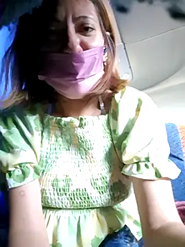 Snapshot of Lunababymylove chatting on 02-08-25, 09:36 Lunababymylove online show from 02-08-25, 09:36