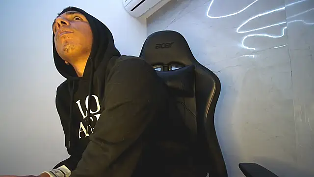 michaelhotbbc online show from 10-15-25, 03:50