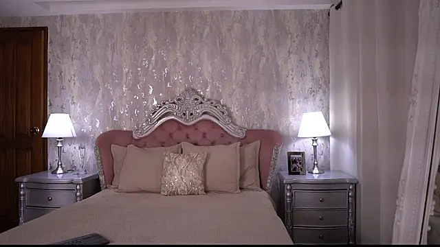 AngelineConnor online show from 06-30-26, 11:06