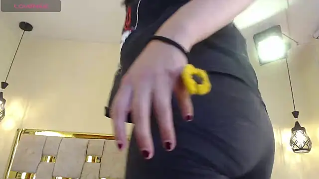 Snapshot of dakota_guirl chatting on 02-19-25, 03:17 dakota guirl online show from 02-19-25, 03:17